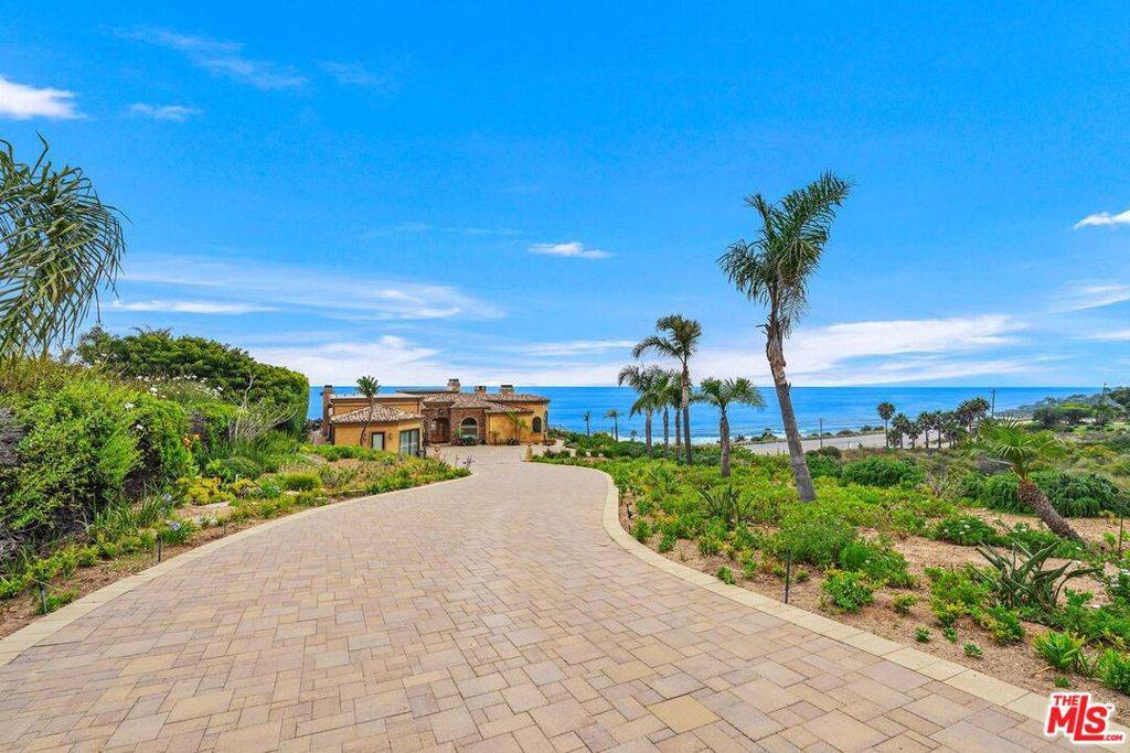 Malibu, CA 90265,31280 Bailard RD