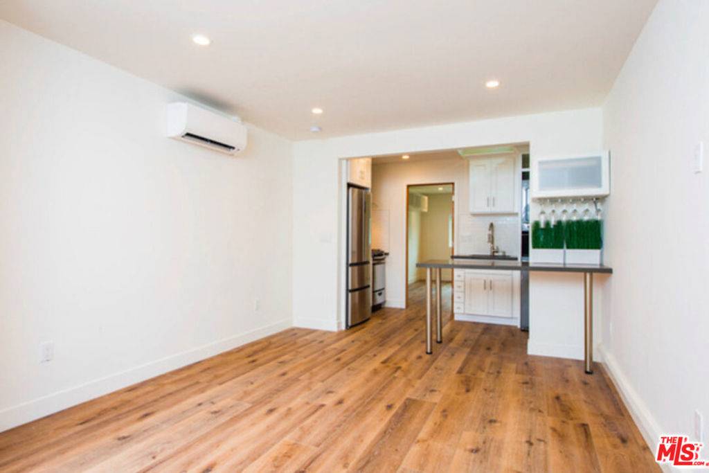 Venice, CA 90291,2341 Beach AVE #2341 1/2