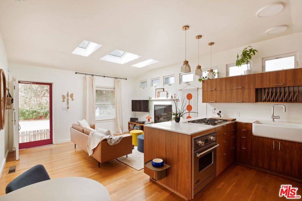 Venice, CA 90291,1316 Lucille AVE