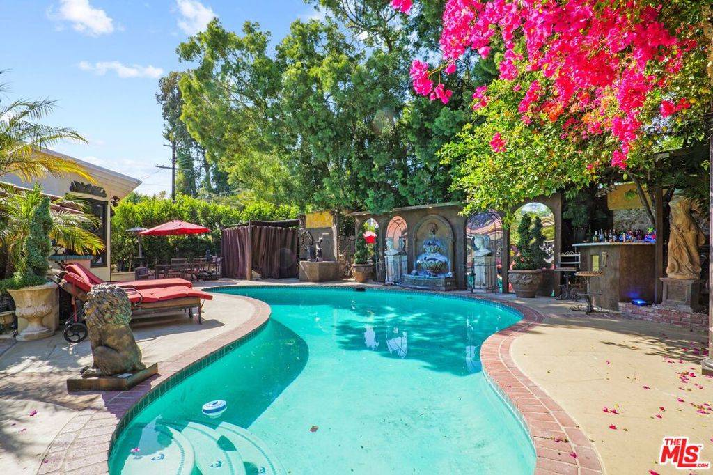 Van Nuys, CA 91406,17419 Cohasset ST