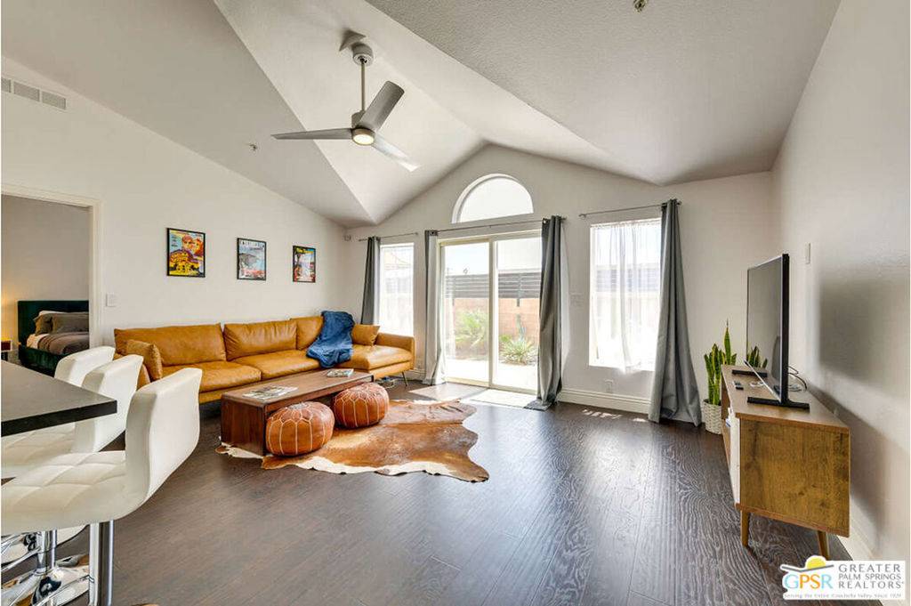 Palm Springs, CA 92262,529 W Bon Air DR