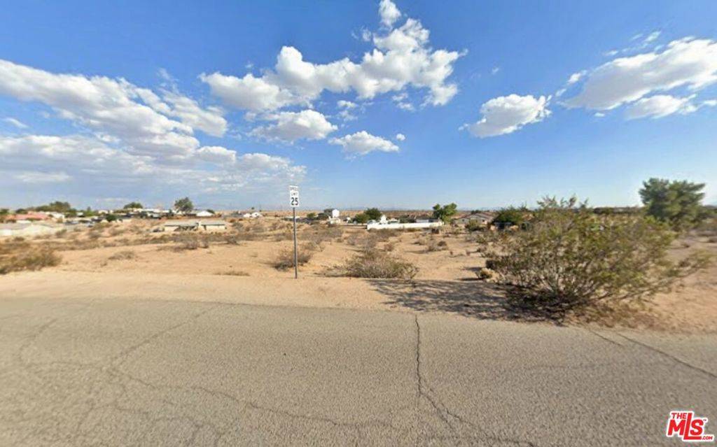 Victorville, CA 92394,16185 FIGUEROA RD