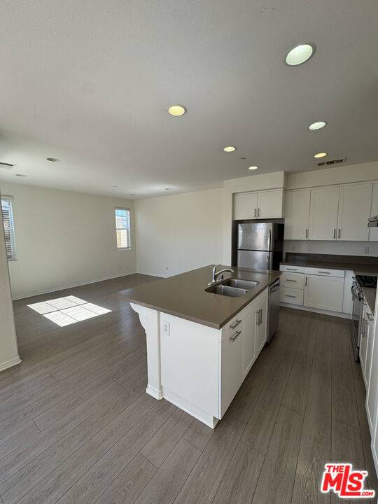 Temple City, CA 91780,52 Linden LN