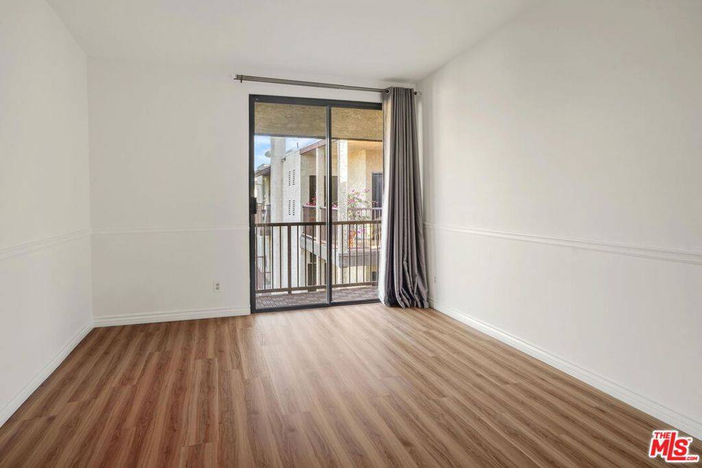 Los Angeles, CA 90034,3231 Cheviot Vista PL #307
