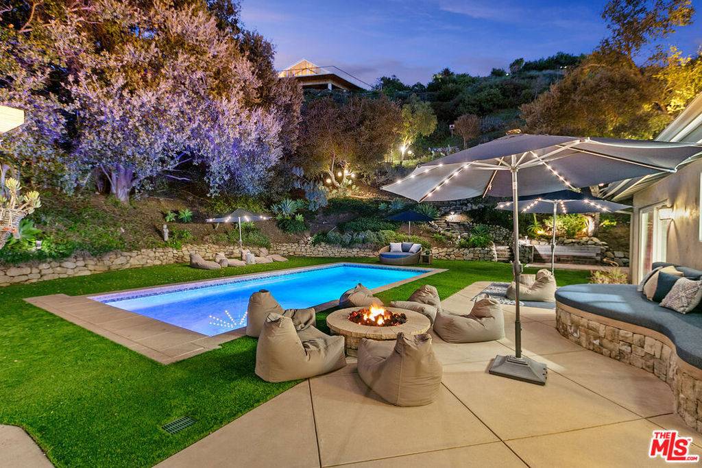 Malibu, CA 90265,30603 El Sueno DR