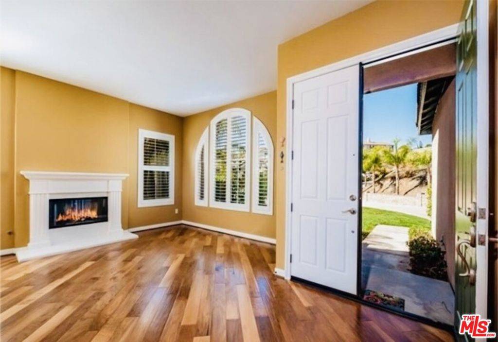 Lake Elsinore, CA 92532,23 Via Palmieki CT