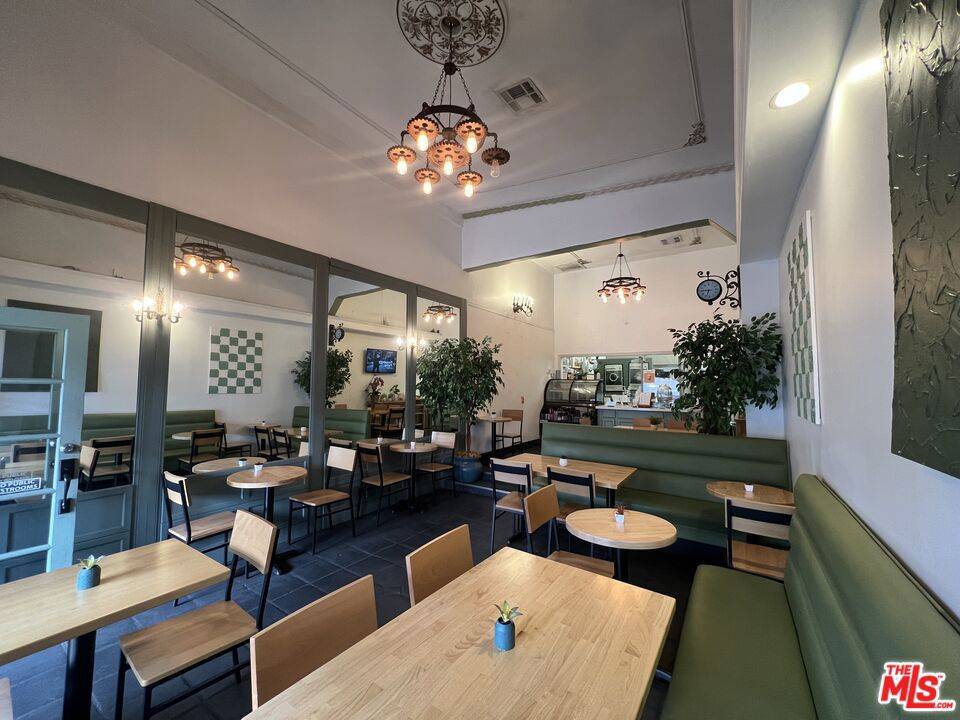 West Hollywood, CA 90069,9107 W. Sunset Blvd.