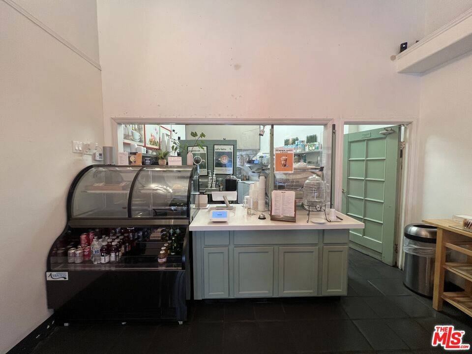 West Hollywood, CA 90069,9107 W. Sunset Blvd.