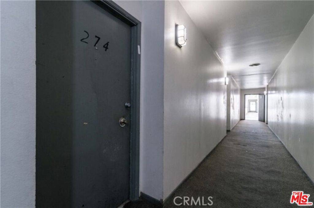 Tarzana, CA 91356,18620 Hatteras ST #274