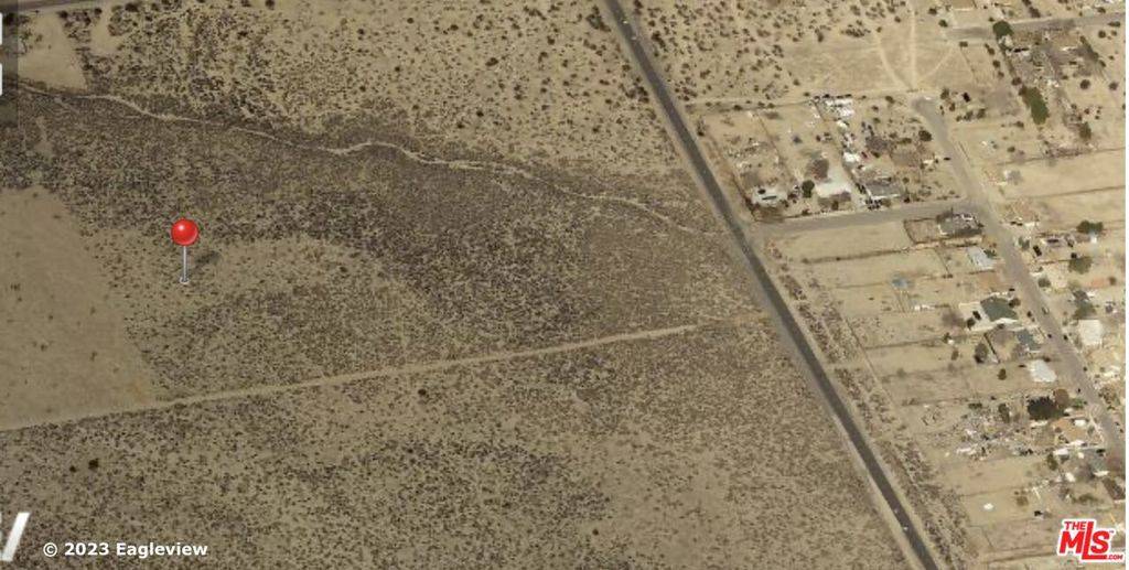 Palmdale, CA 93591,0 E Avenue Q3