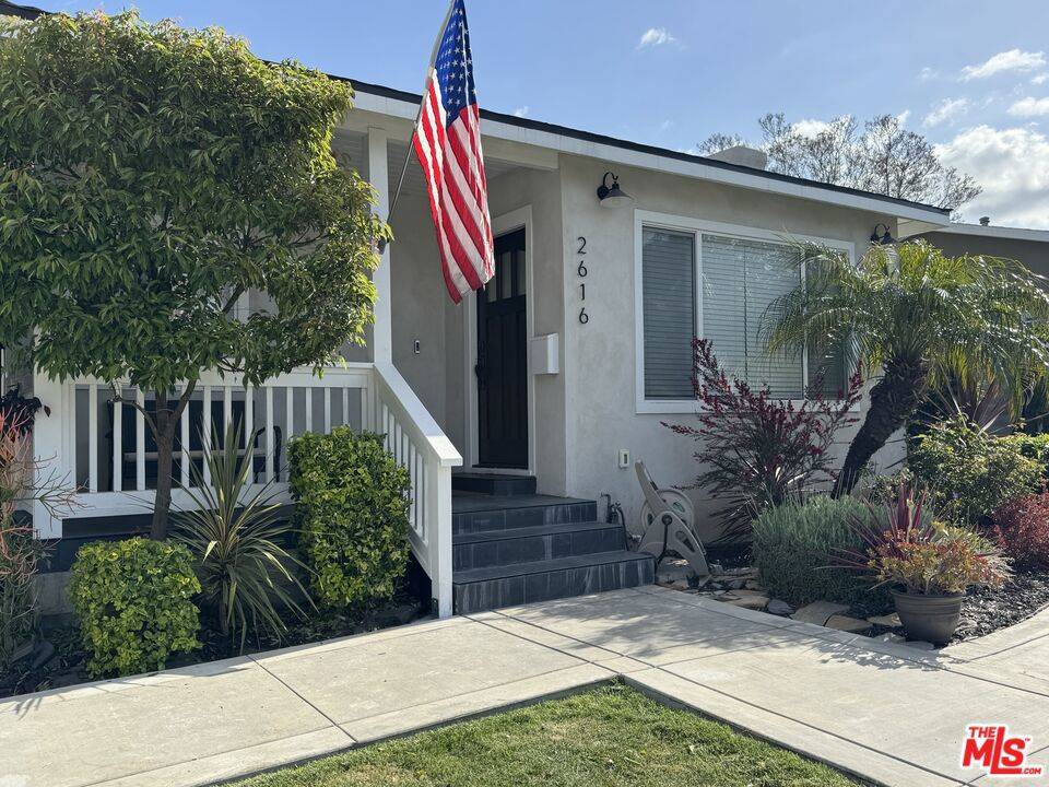 Inglewood, CA 90305,2616 W 77th ST