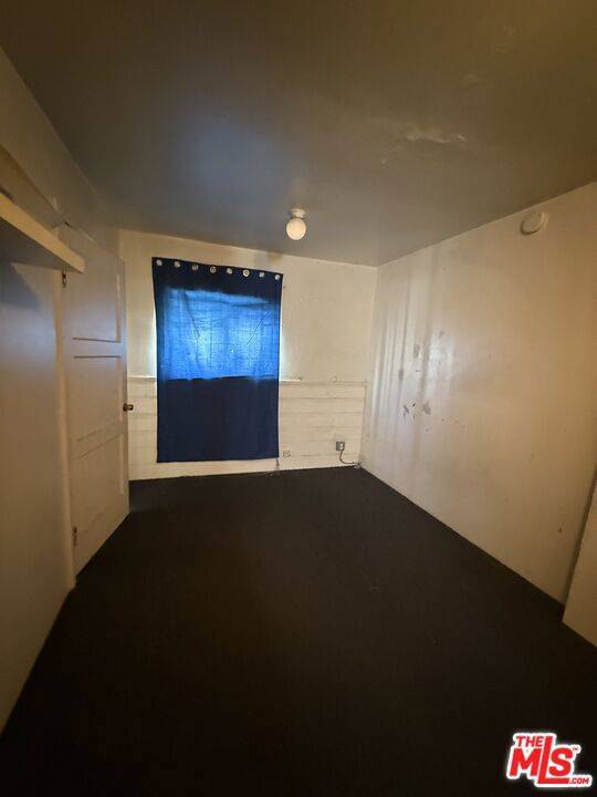 Compton, CA 90221,1415 N Spring AVE