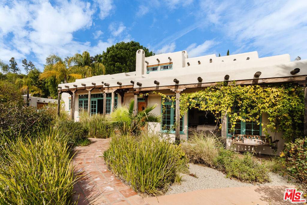 Topanga, CA 90290,2865 Marquette DR
