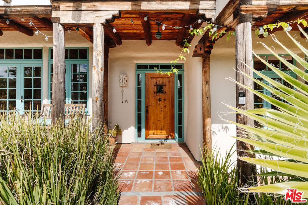 Topanga, CA 90290,2865 Marquette DR