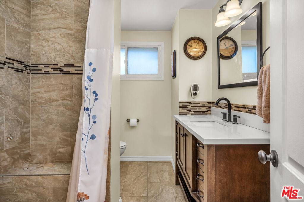La Mirada, CA 90638,11623 Toerge DR