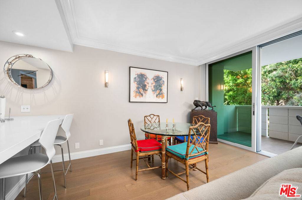 8787 Shoreham DR #302 West Hollywood, CA 90069