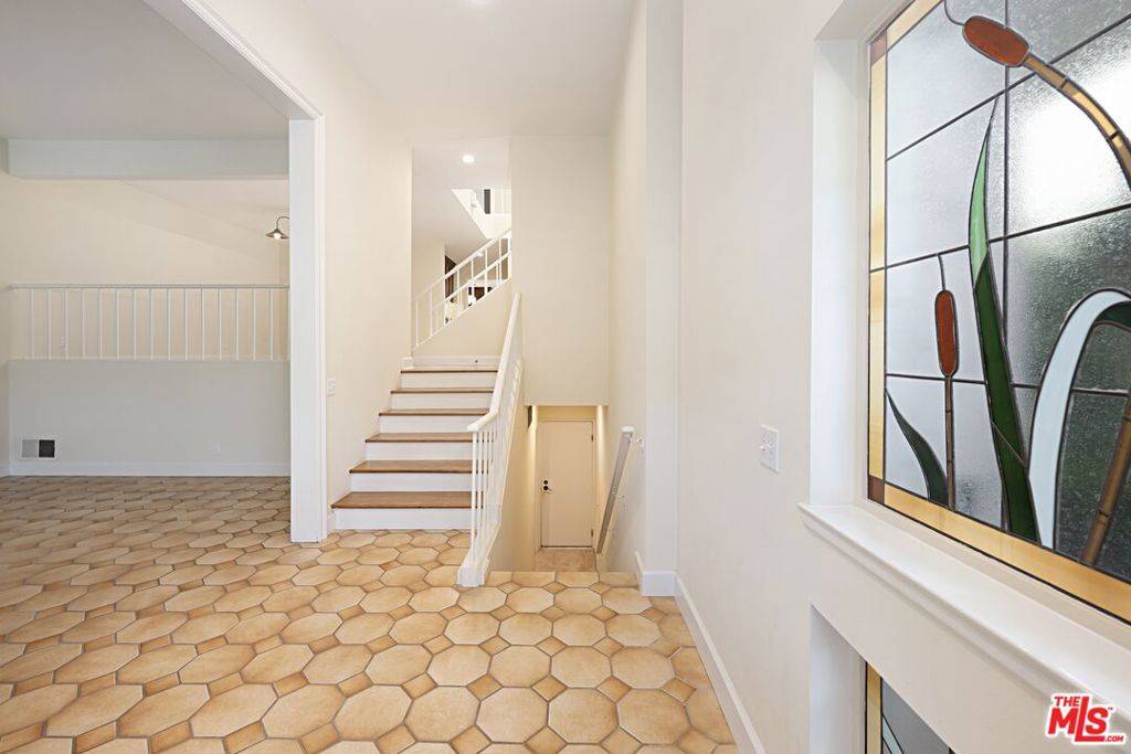Pacific Palisades, CA 90272,1476 Palisades DR