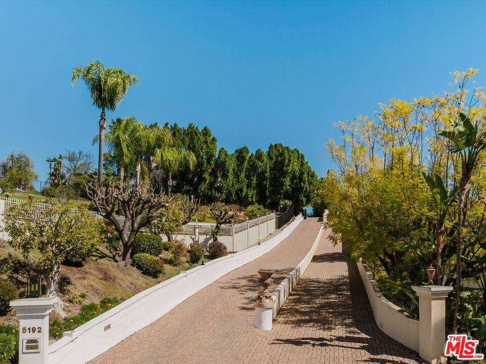 Calabasas, CA 91302,Address not disclosed