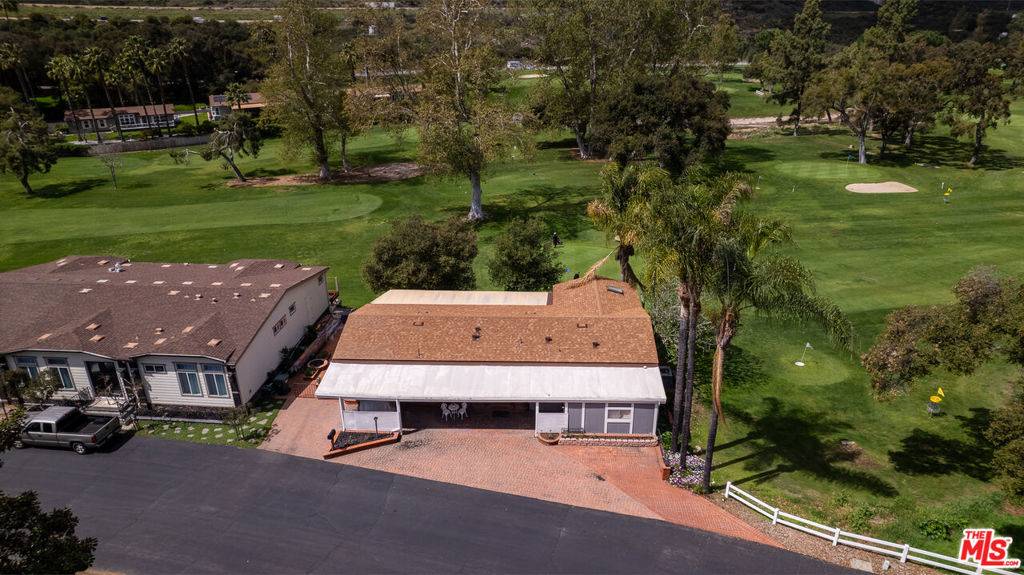 Escondido, CA 92026,8975 Lawrence Welk DR #104