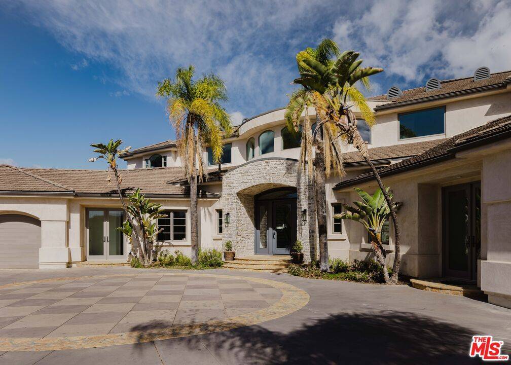 Calabasas, CA 91302,23597 Park South ST
