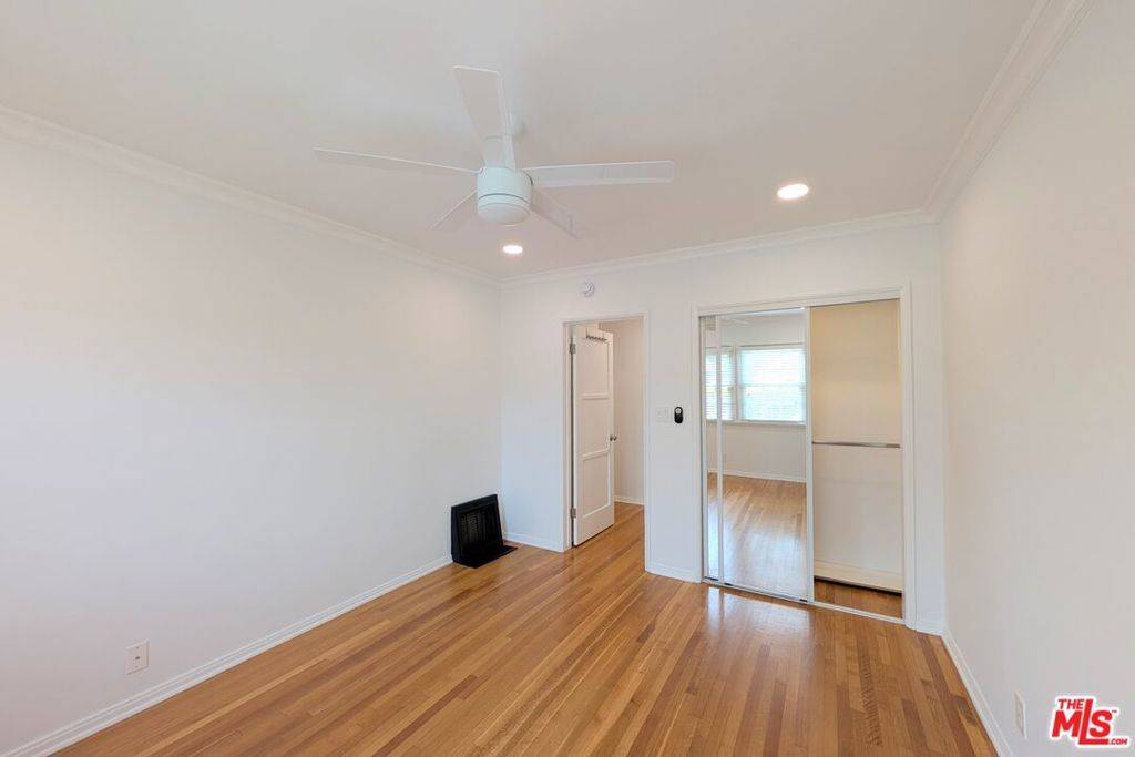 Santa Monica, CA 90403,2121 Montana AVE #1