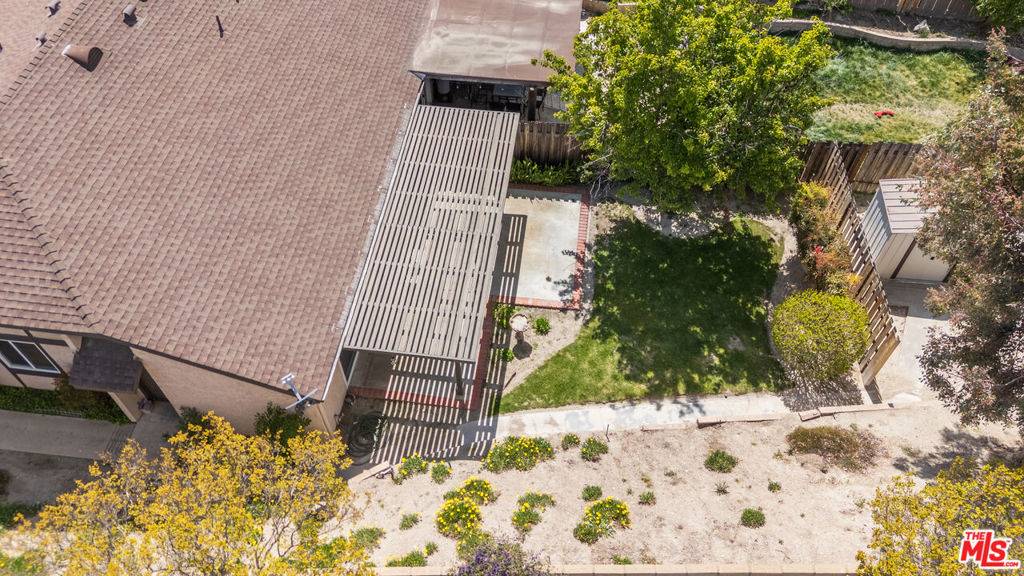 16945 Minter CT Canyon Country, CA 91387