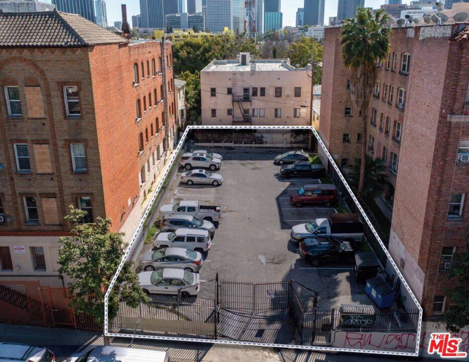 Los Angeles, CA 90017,520 Union DR