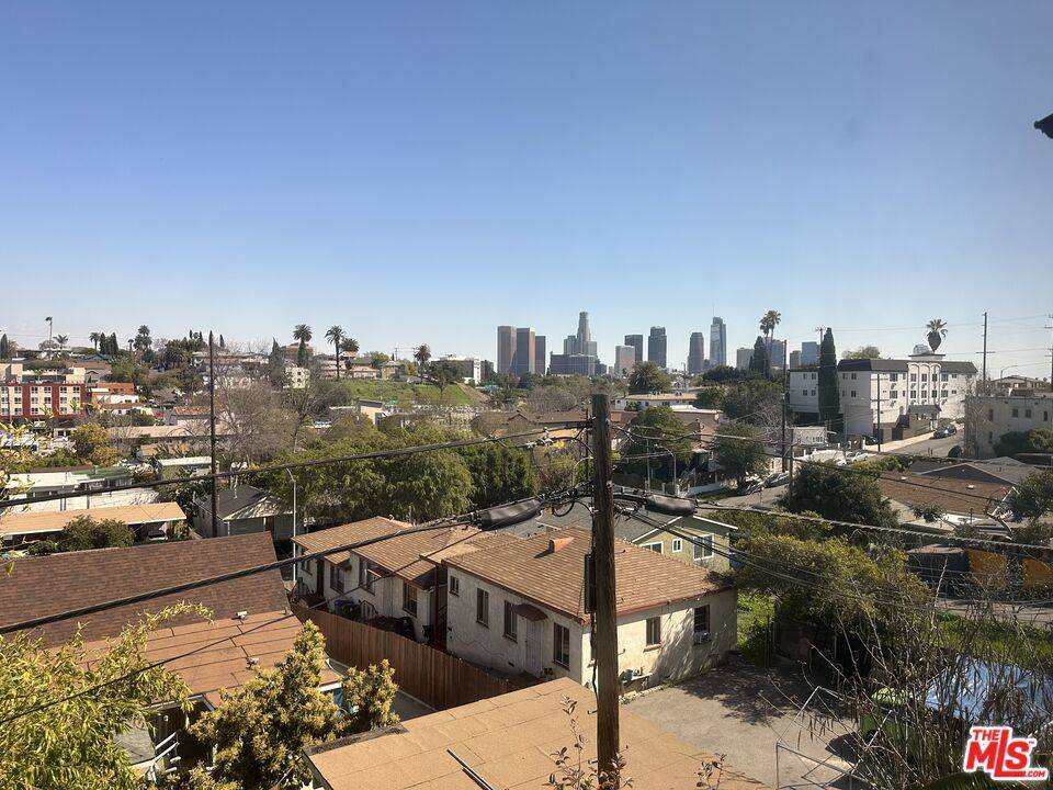 Echo Park, CA 90026,720 Waterloo ST #4