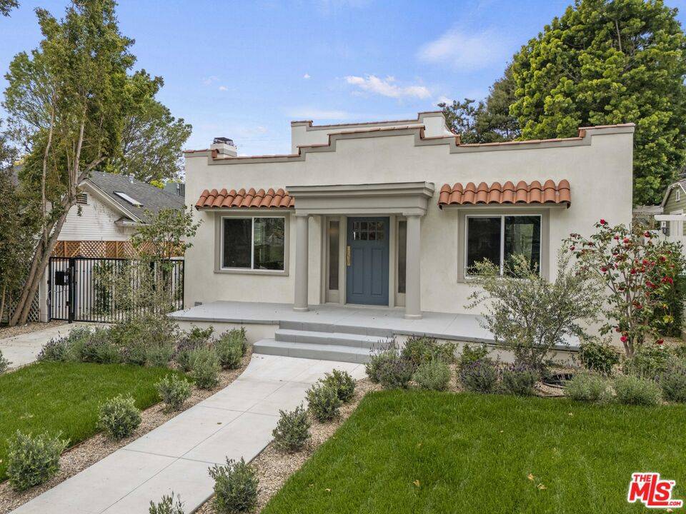West Hollywood, CA 90046,1337 N Orange Grove AVE