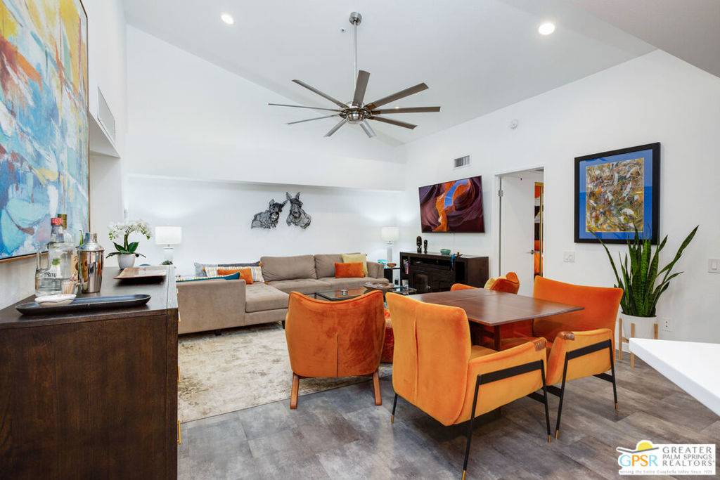 Palm Springs, CA 92262,255 S Avenida Caballeros #313