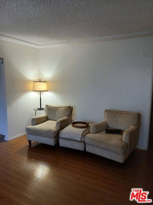 Los Angeles, CA 90044,10711 S Budlong AVE