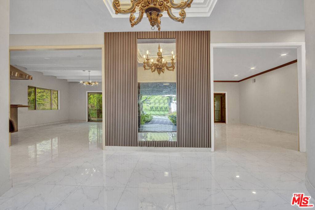 Studio City, CA 91604,11410 Canton DR