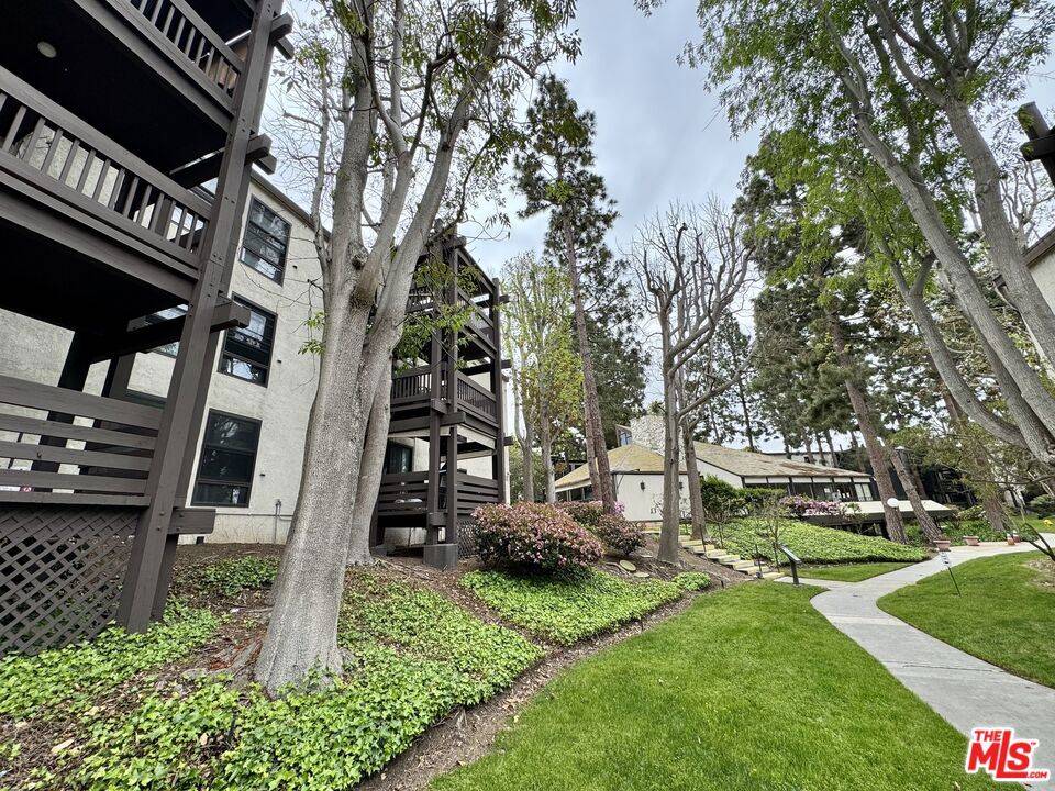 Playa Del Rey, CA 90293,7740 Redlands ST #M2069