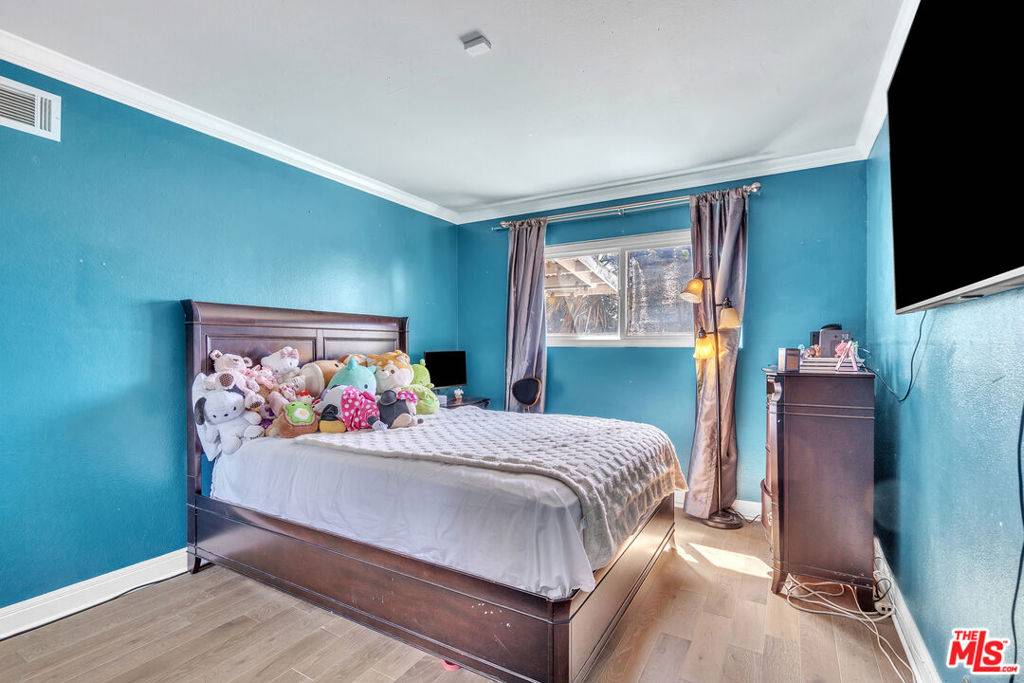 1782 E Gladwick ST Carson, CA 90746