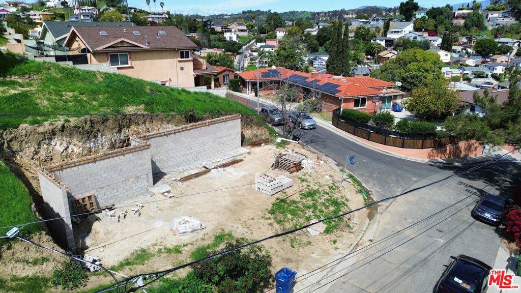 Los Angeles, CA 90032,2849 Adkins AVE