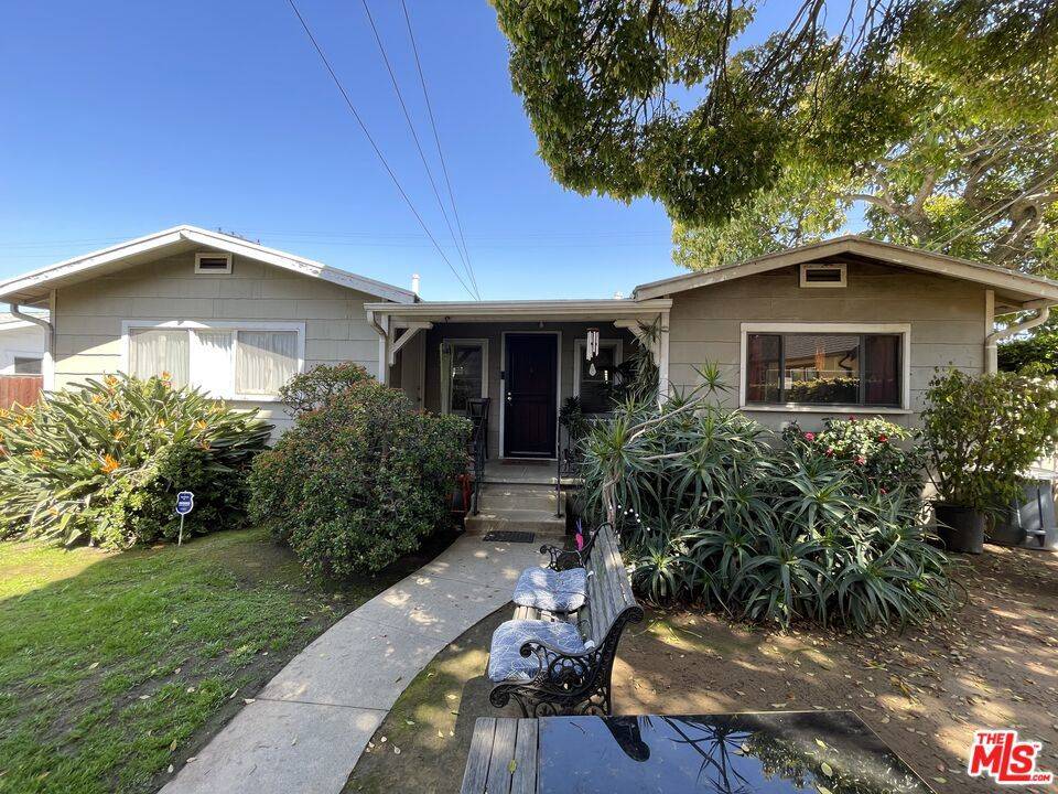 Santa Monica, CA 90404,1925 Euclid ST