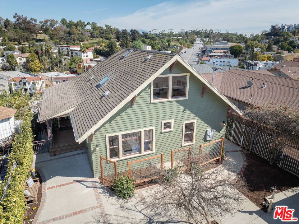 Los Angeles, CA 90026,842 Kensington