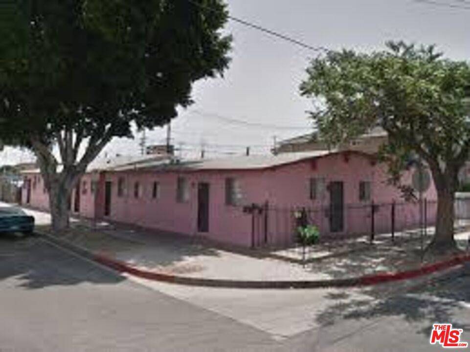 North Hollywood, CA 91605,11720 Hart ST