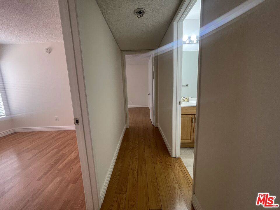 Tarzana, CA 91356,5700 Etiwanda AVE #169