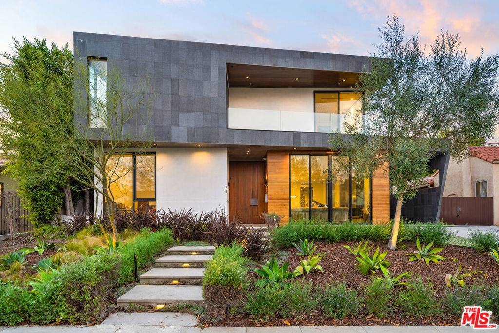 Beverly Hills, CA 90211,309 S Wetherly DR