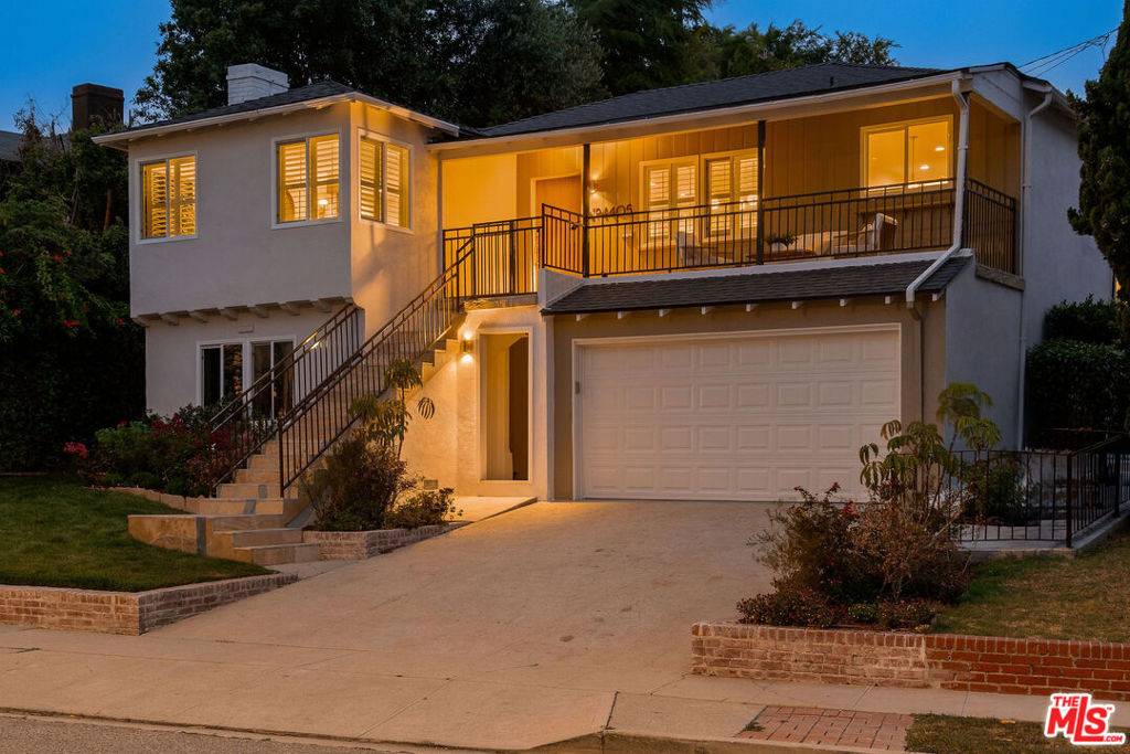 Los Angeles, CA 90043,4405 Springdale DR