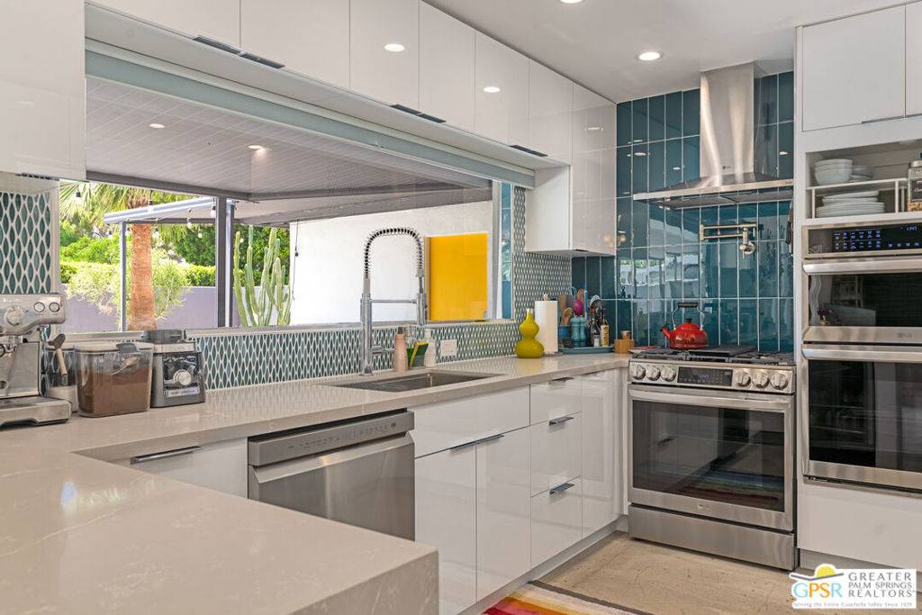 Palm Springs, CA 92262,1405 E Tachevah DR