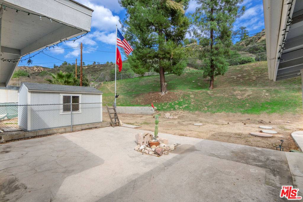 Santa Clarita, CA 91350,22402 Guadilamar DR