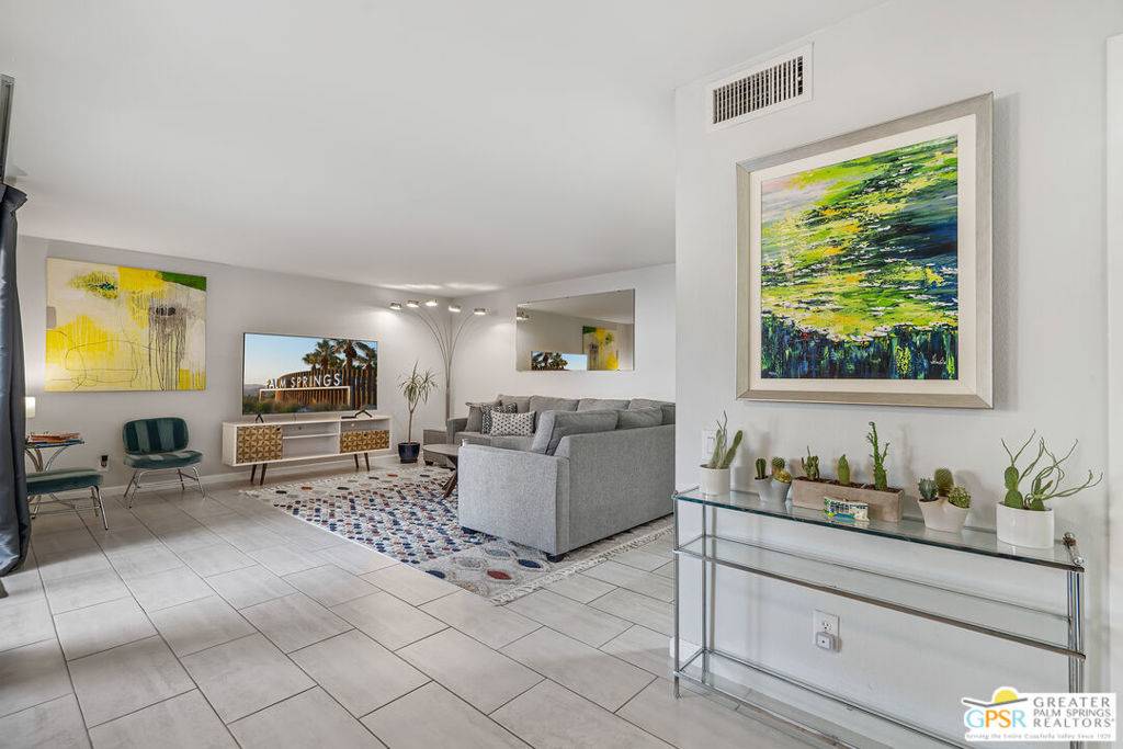 Palm Springs, CA 92264,2087 Normandy CT