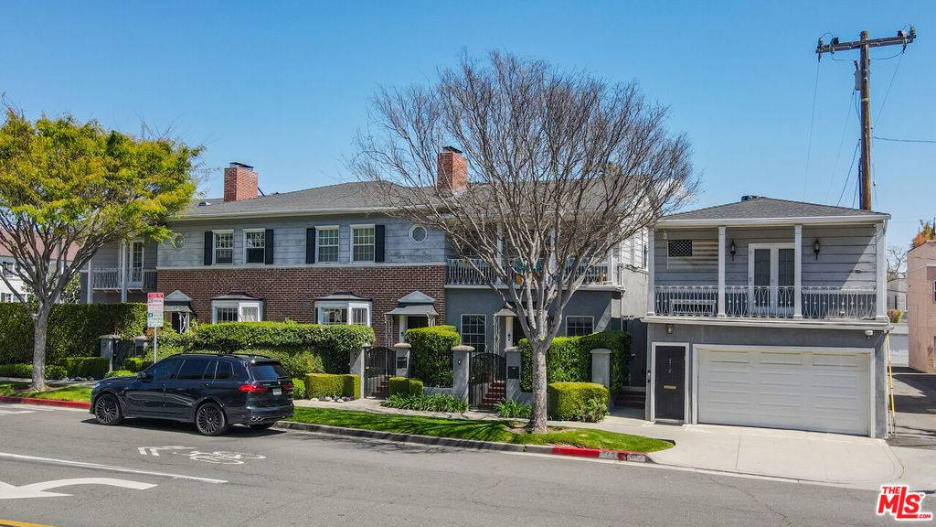 Beverly Hills, CA 90212,9660 W Olympic BLVD