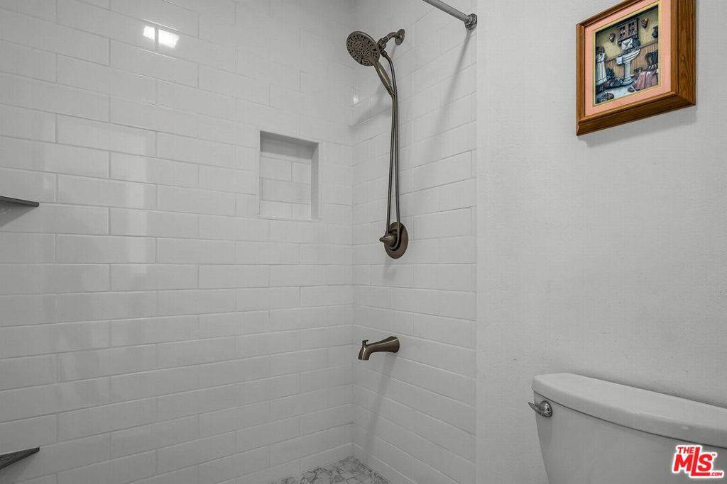 941 W Carson ST #103 Torrance, CA 90502
