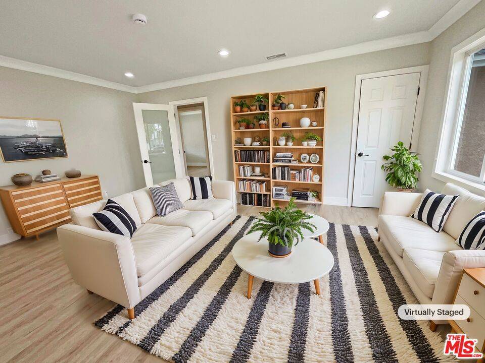 Long Beach, CA 90808,7165 E Wardlow RD