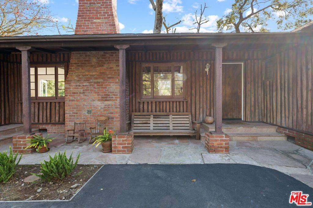 Malibu, CA 90265,29556 Rainsford PL