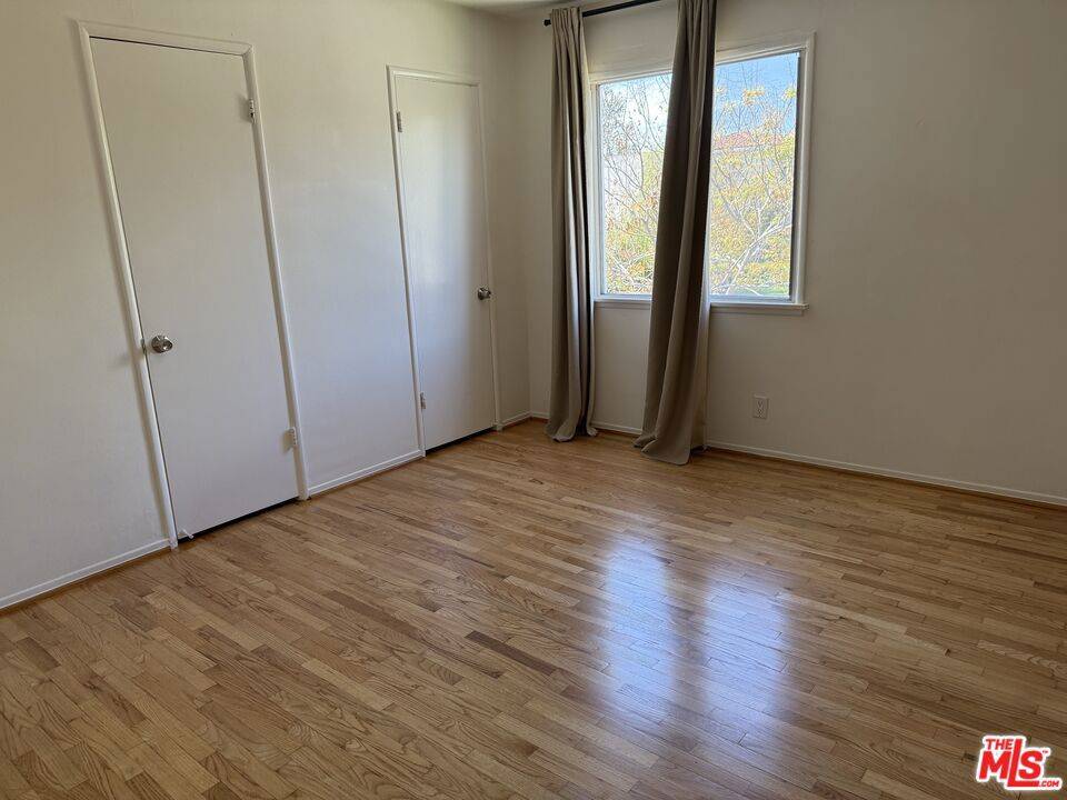 Los Angeles, CA 90035,1470 S Sherbourne DR #3