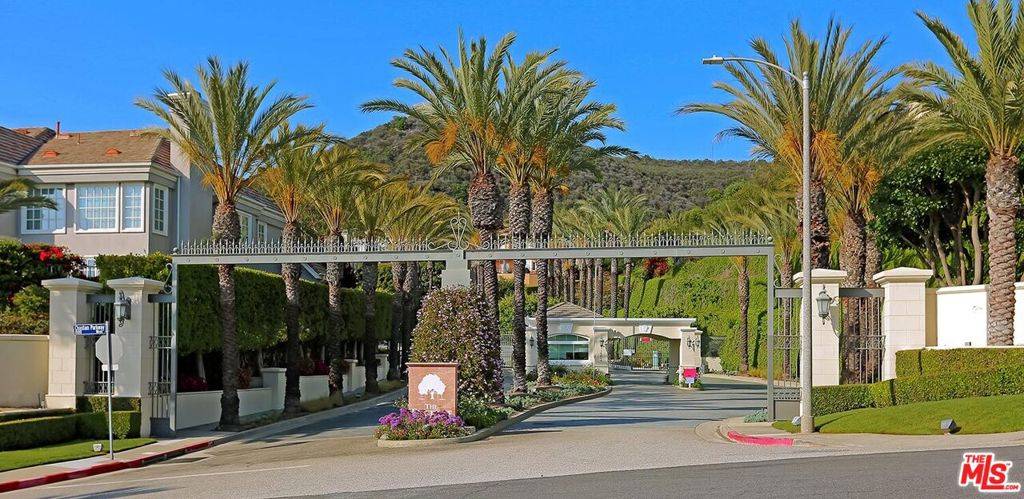 Pacific Palisades, CA 90272,16814 Calle Bellevista